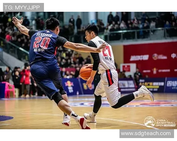 杭州篮球队与重庆篮球队赛后耐力对决的深度分析与启示